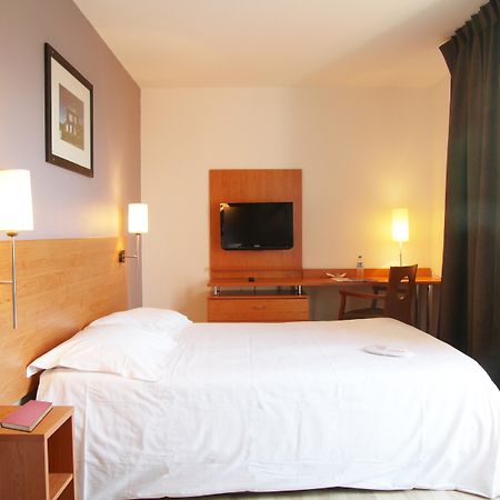 Sejours & Affaires Rouen Normandie Sotteville-les-Rouen Bagian luar foto