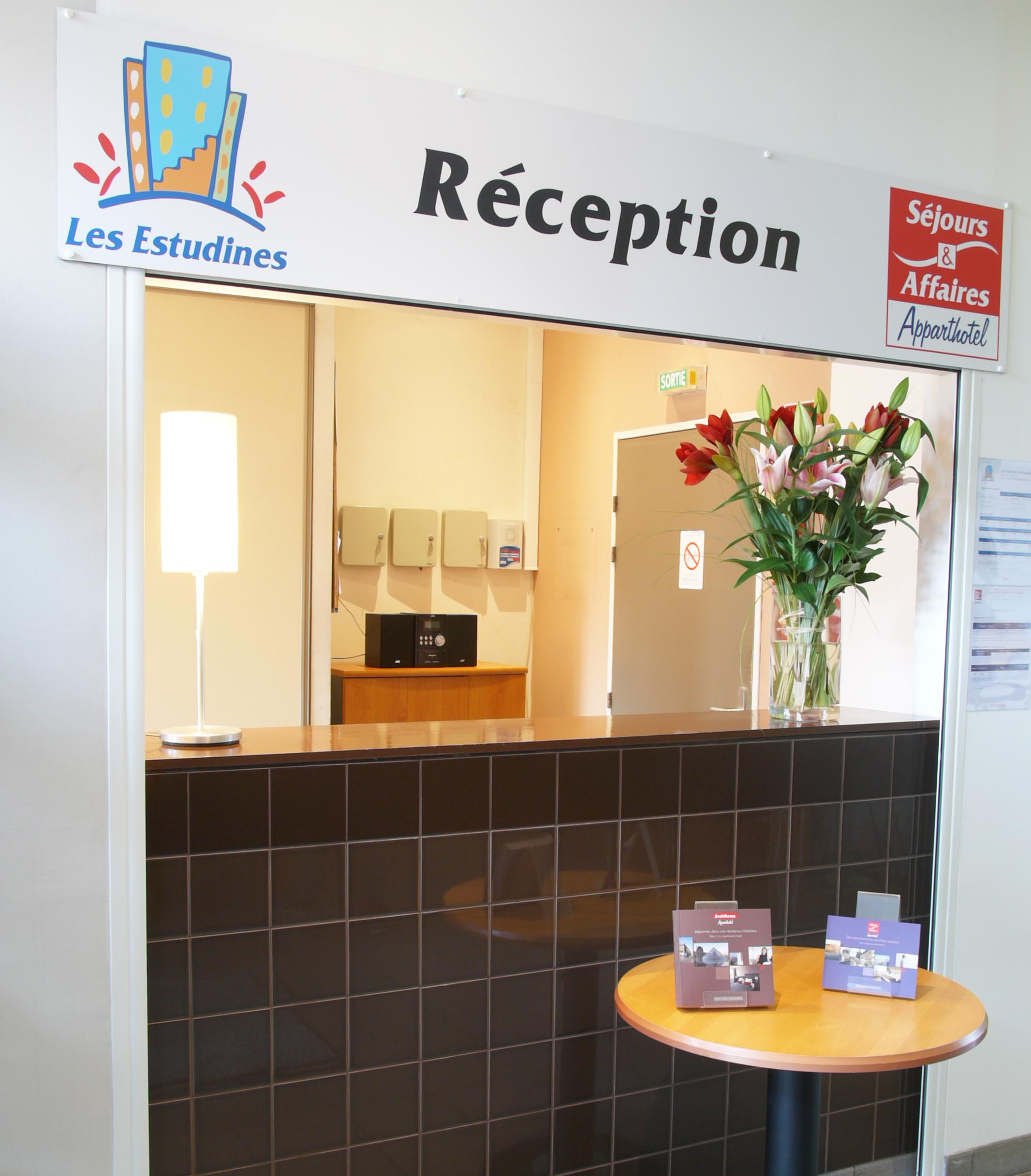 Sejours & Affaires Rouen Normandie Sotteville-les-Rouen Bagian luar foto