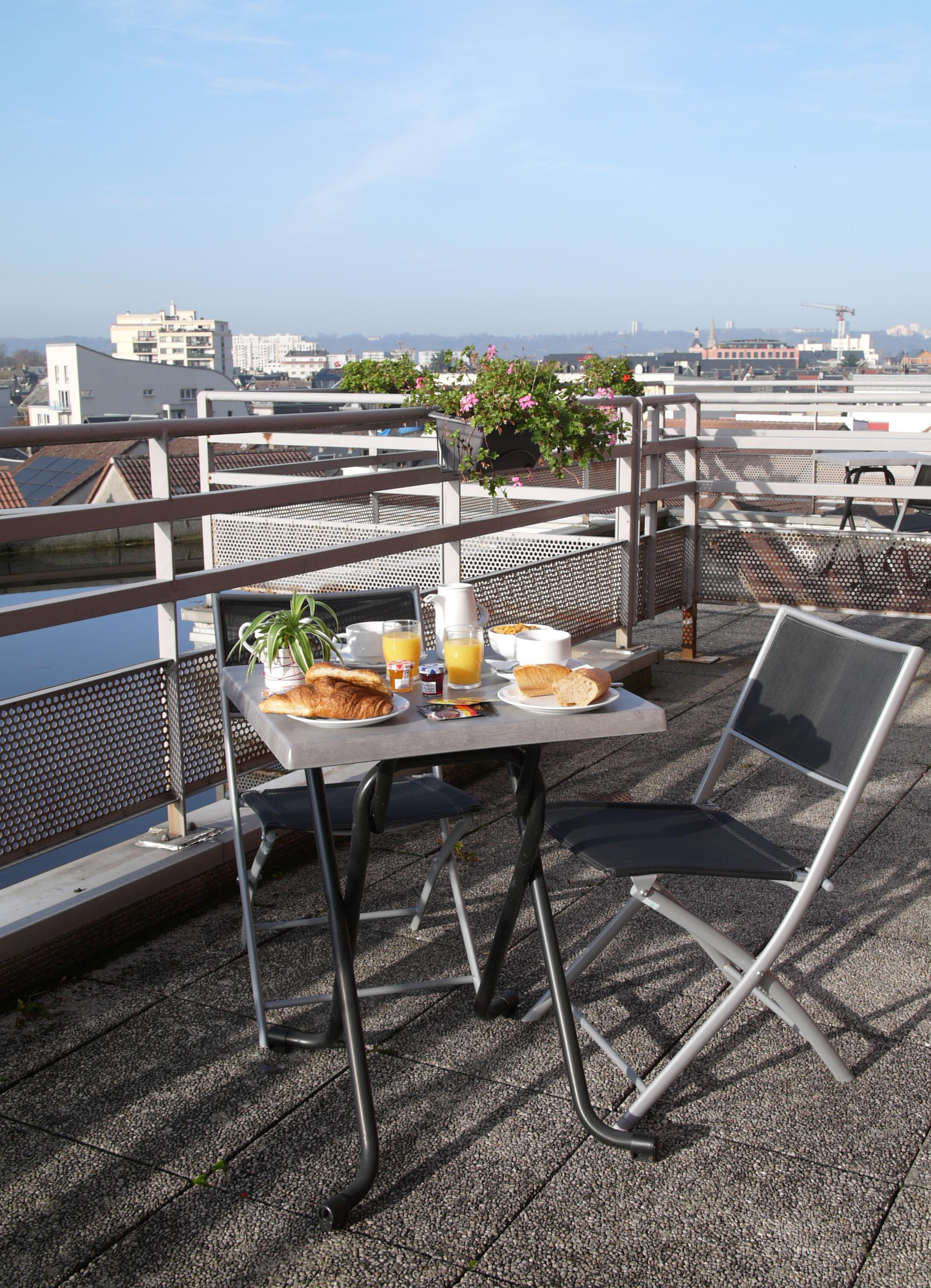 Sejours & Affaires Rouen Normandie Sotteville-les-Rouen Bagian luar foto